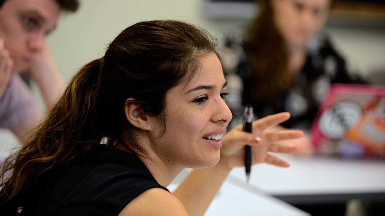 In class with Professor Jennifer Friedlander